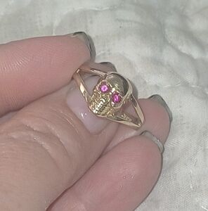 10k Skull Ring With Ruby Eyes